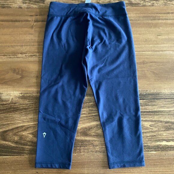 Ivivva Navy Capri Athletic Leggings Girls' 12 - Picture 8 of 11